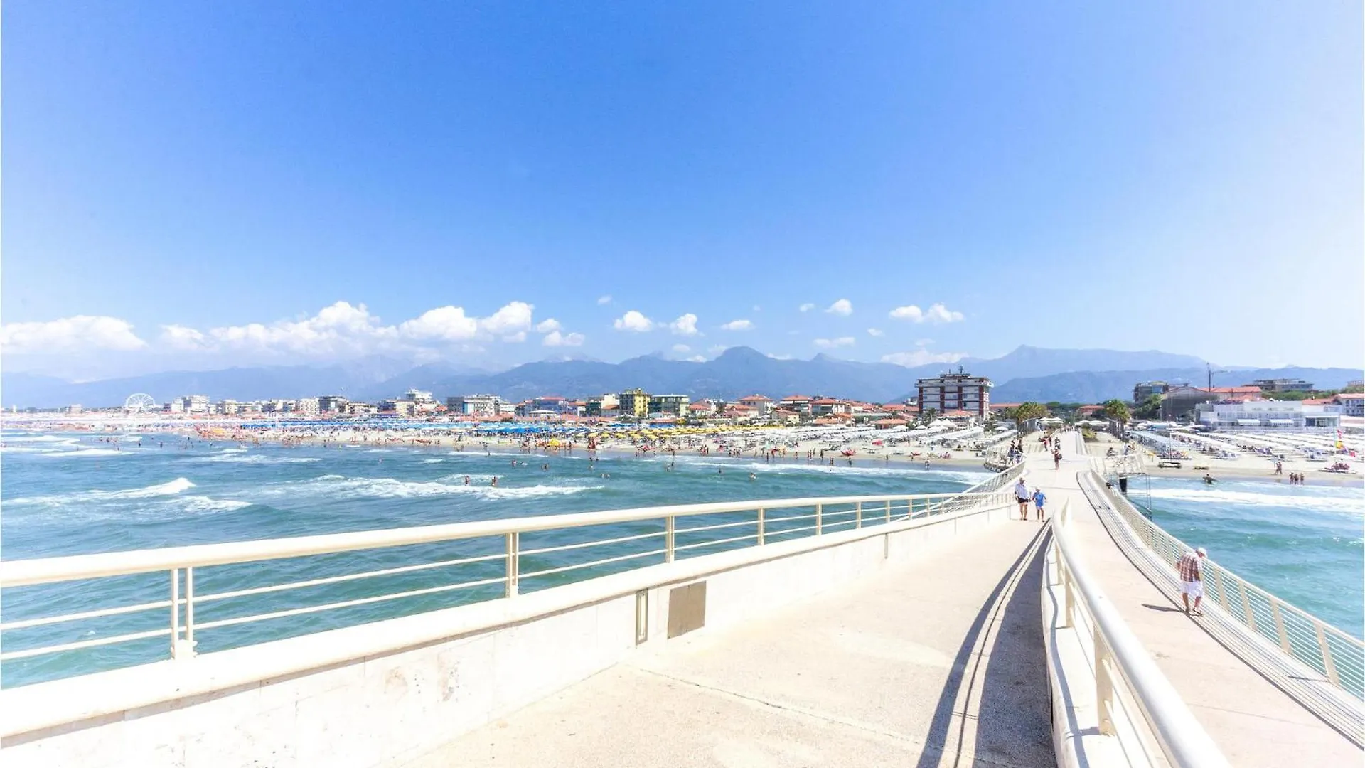 Beautiful Home In Bargecchia With Lake View Corsanico-Bargecchia 펜션